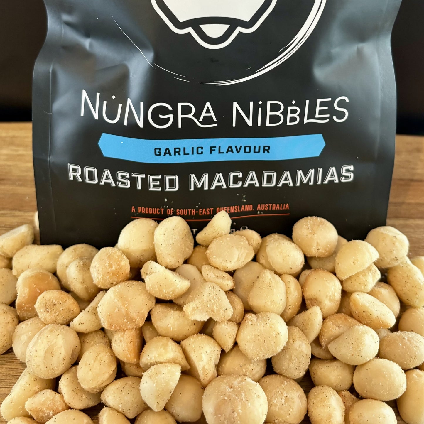 Garlic Flavour Macadamias 100g